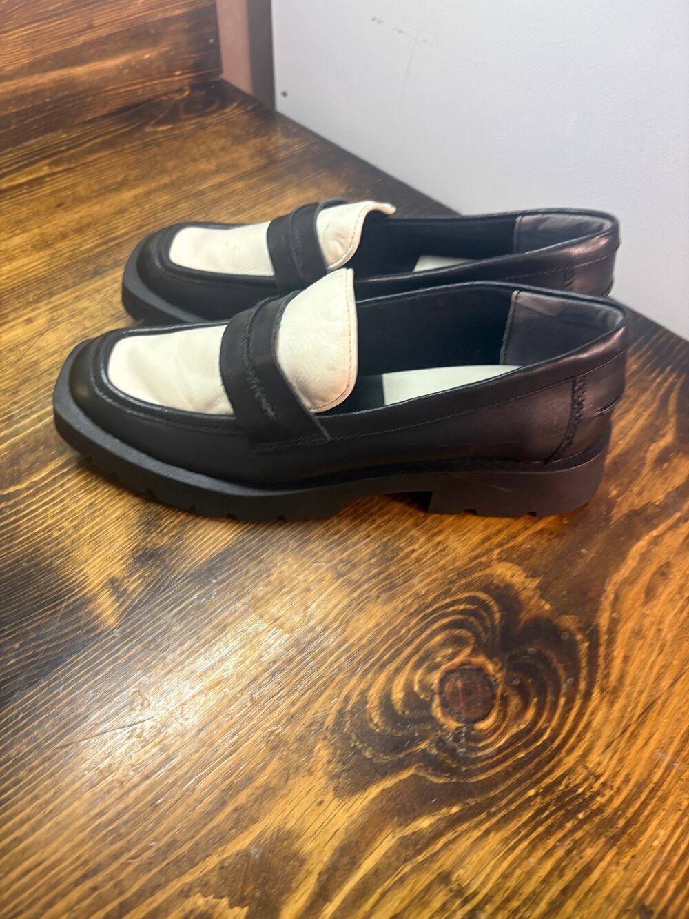 Dolce vita white and black loafers size 7
